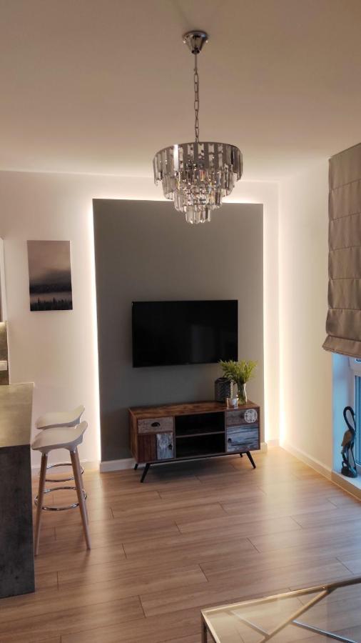 Sielska Apartament Zurawi Nad Jeziorem Ukiel Apartment Opolznevoye Bagian luar foto